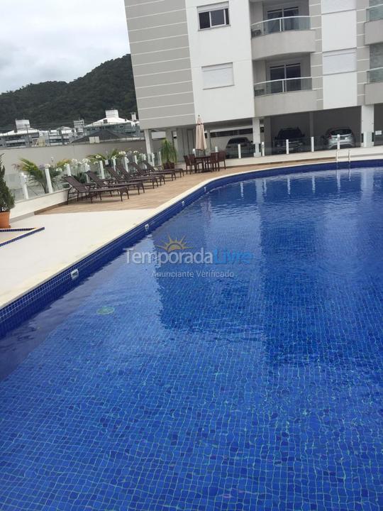 Apartamento para aluguel de temporada em Florianopolis (Praia dos Ingleses)