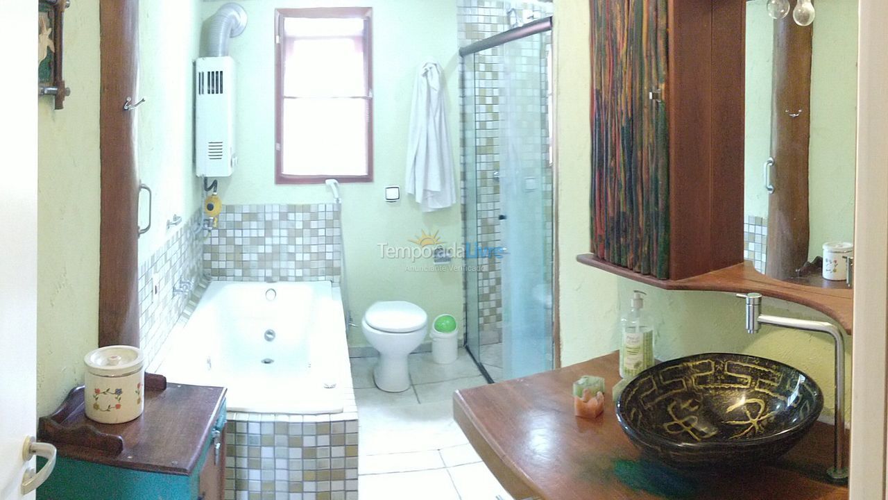 Casa para aluguel de temporada em São Sebastião (Guaecá)