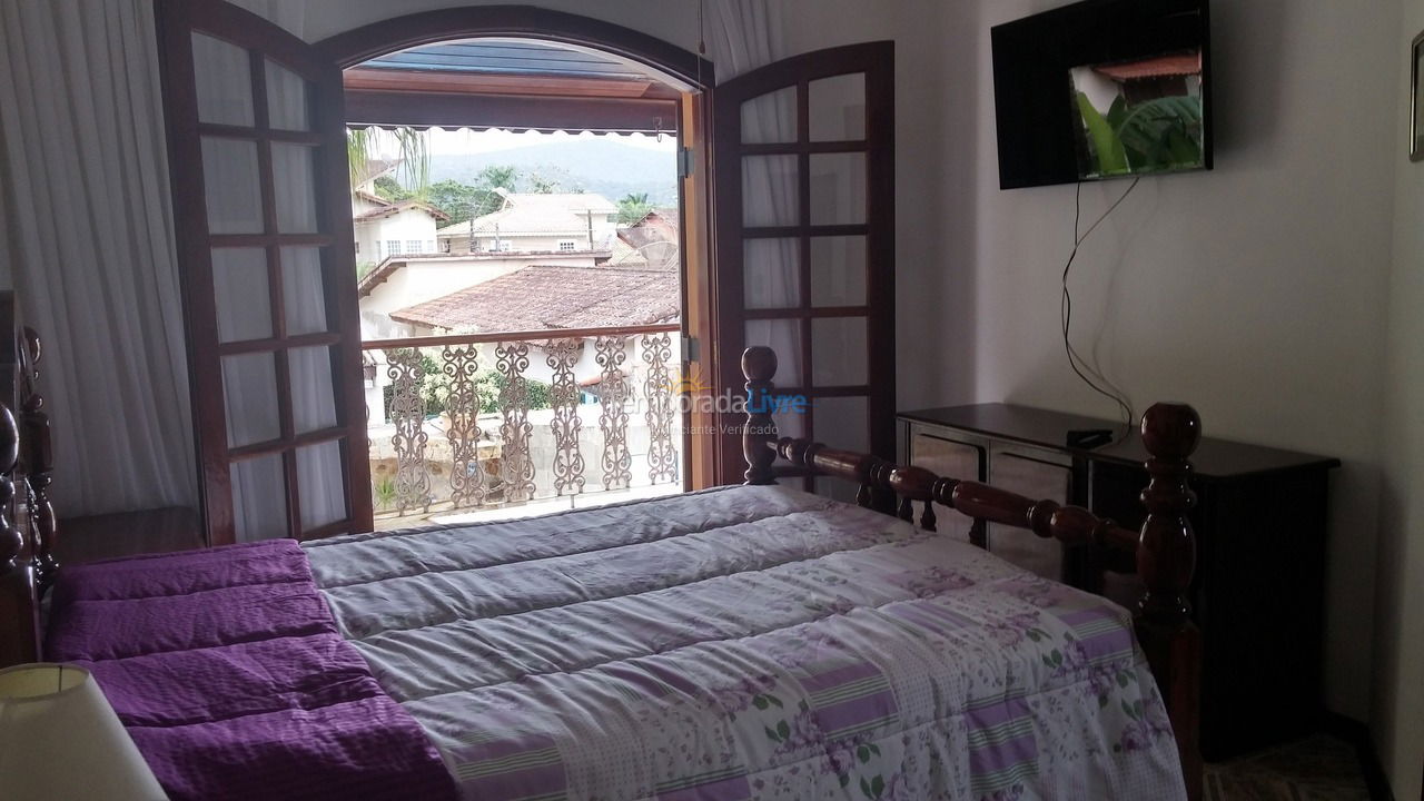 House for vacation rental in Guarujá (Praia do Pernambuco)