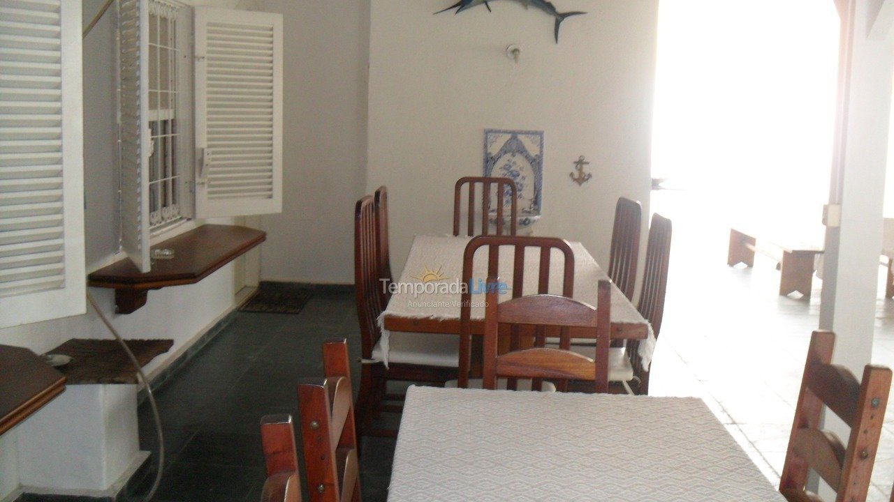 Casa para aluguel de temporada em Ubatuba (Praia do Lázaro)
