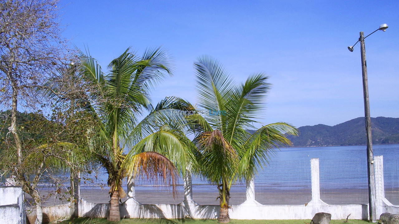 House for vacation rental in Ubatuba (Praia do Lázaro)