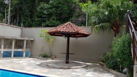 House with pool and Wi-Fi