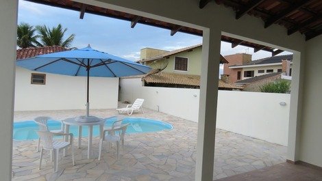 House pool, 3 q (1 suite), air, wifi, monit. 24h, 60 meters from the sea.