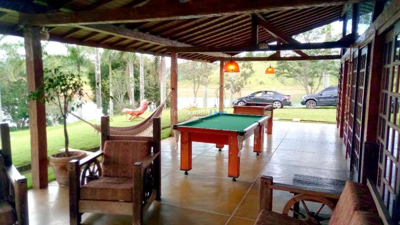 Granja para alquiler de vacaciones em Igaratá (Represa de Igaratá)