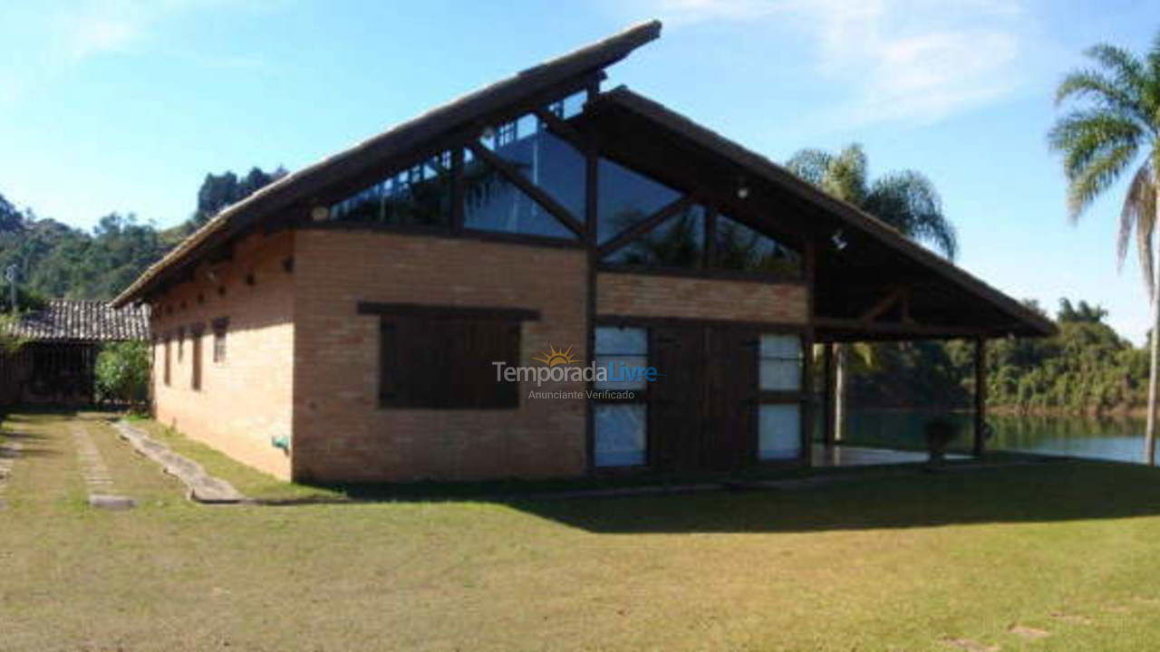 Ranch for vacation rental in Igaratá (Represa de Igaratá)