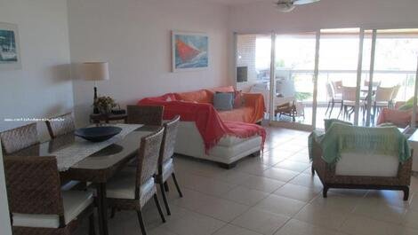 Apartamento de 3 dormitorios. + suite de empleada en la Riviera de S. Lourenço