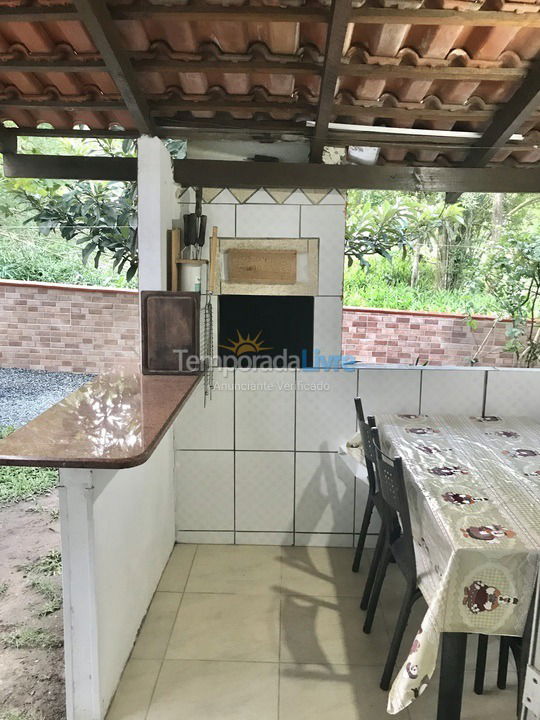 Casa para alquiler de vacaciones em Bombinhas (Praia de Bombas)