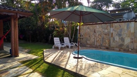 HOUSE C / SWIMMING POOL 4 BEDROOMS 3 WC, WI-FI, COND. CLOSED, TOTAL PARADISE