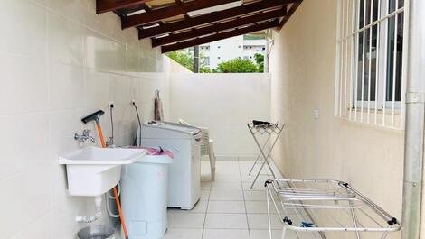Casa con piscina, 5 habitaciones dobles para 13 personas (playa Bombas)