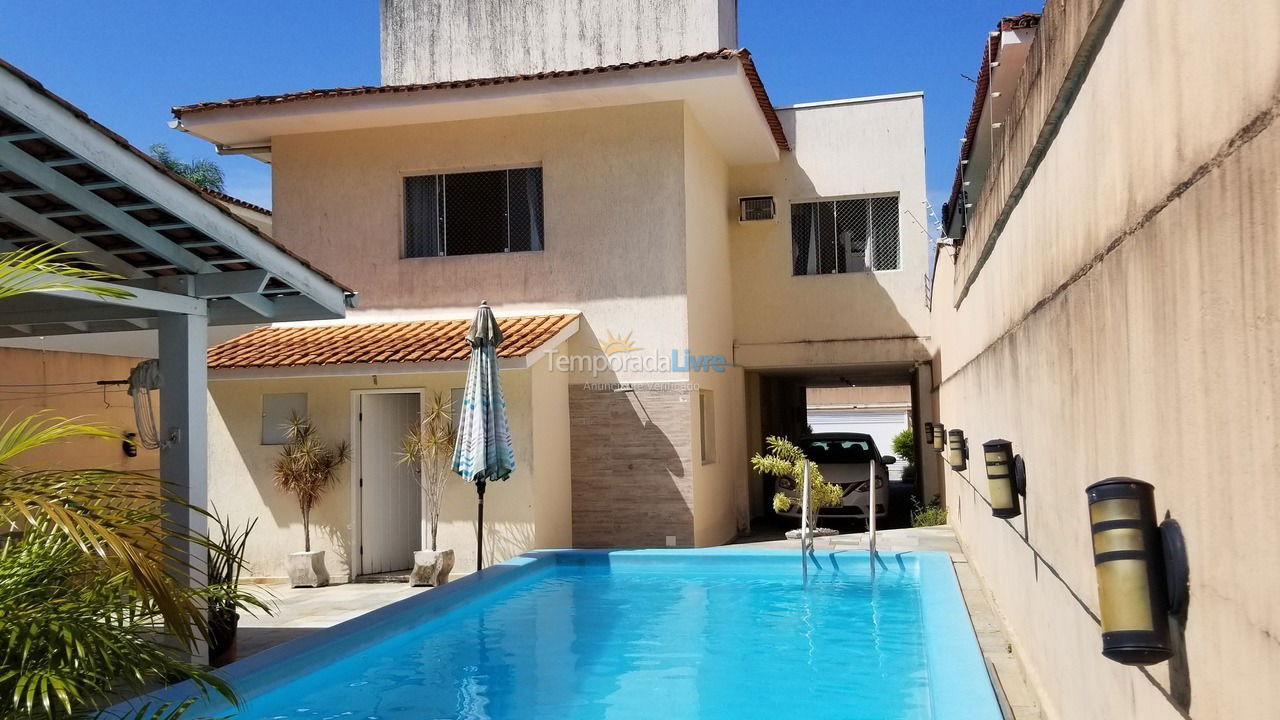 Casa para alquiler de vacaciones em Guarujá (Enseada)