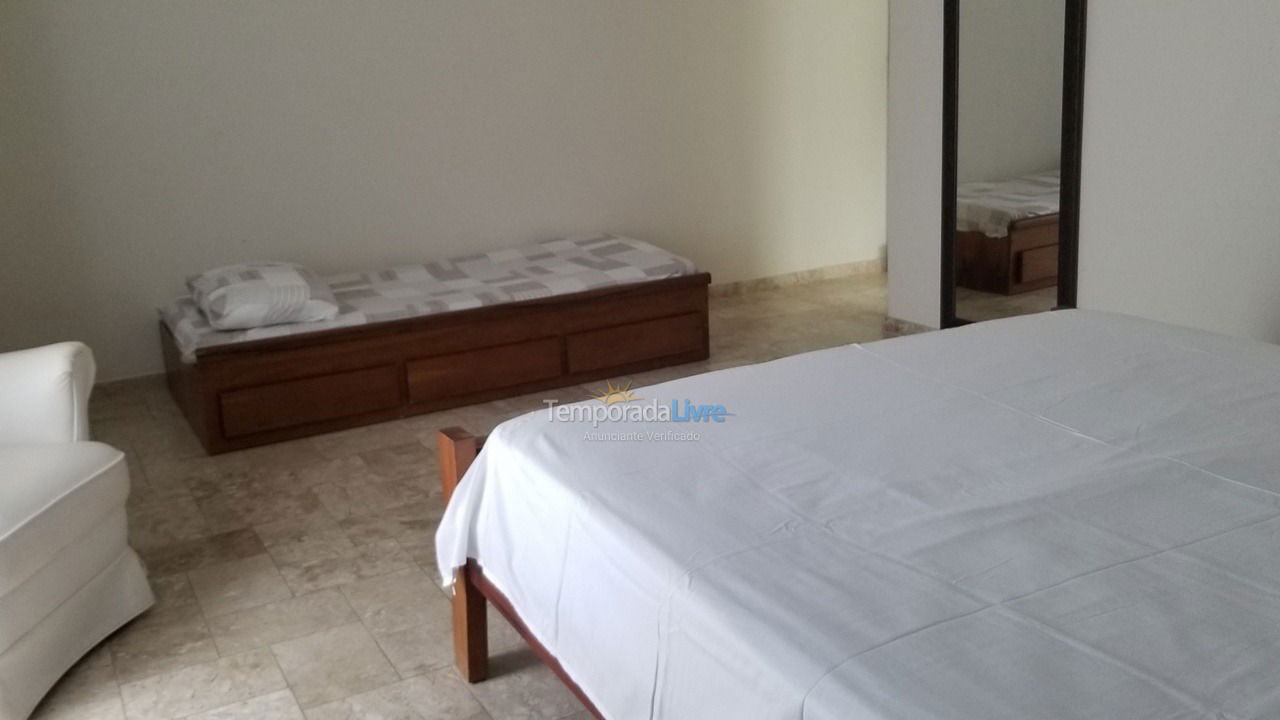 Casa para alquiler de vacaciones em Guarujá (Enseada)