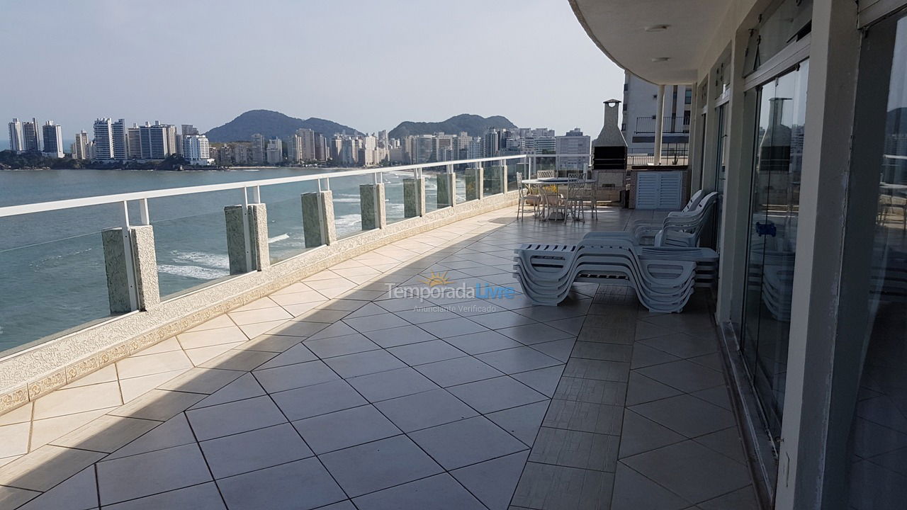 Apartment for vacation rental in Guarujá (Pitangueiras)