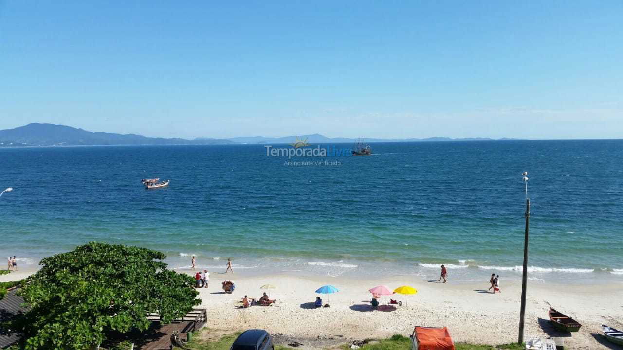 Apartamento para aluguel de temporada em Florianópolis (Cachoeira do Bom Jesus)