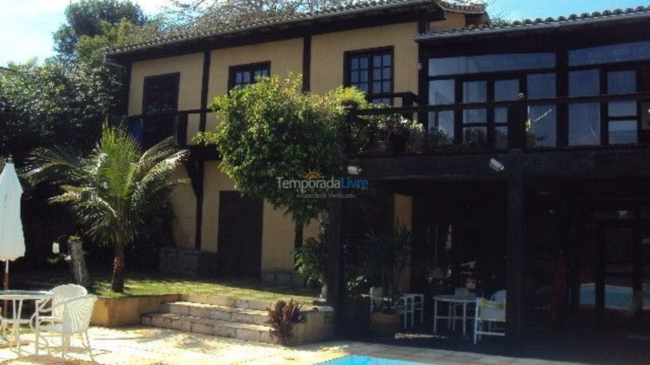 Casa para aluguel de temporada em Armação dos Búzios (Ferradurinha)