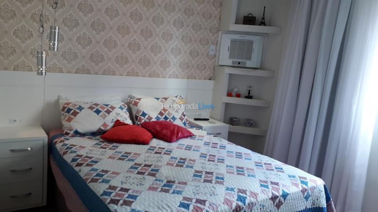 Apartamento para alquiler de vacaciones em Itapema (Meia Praia)