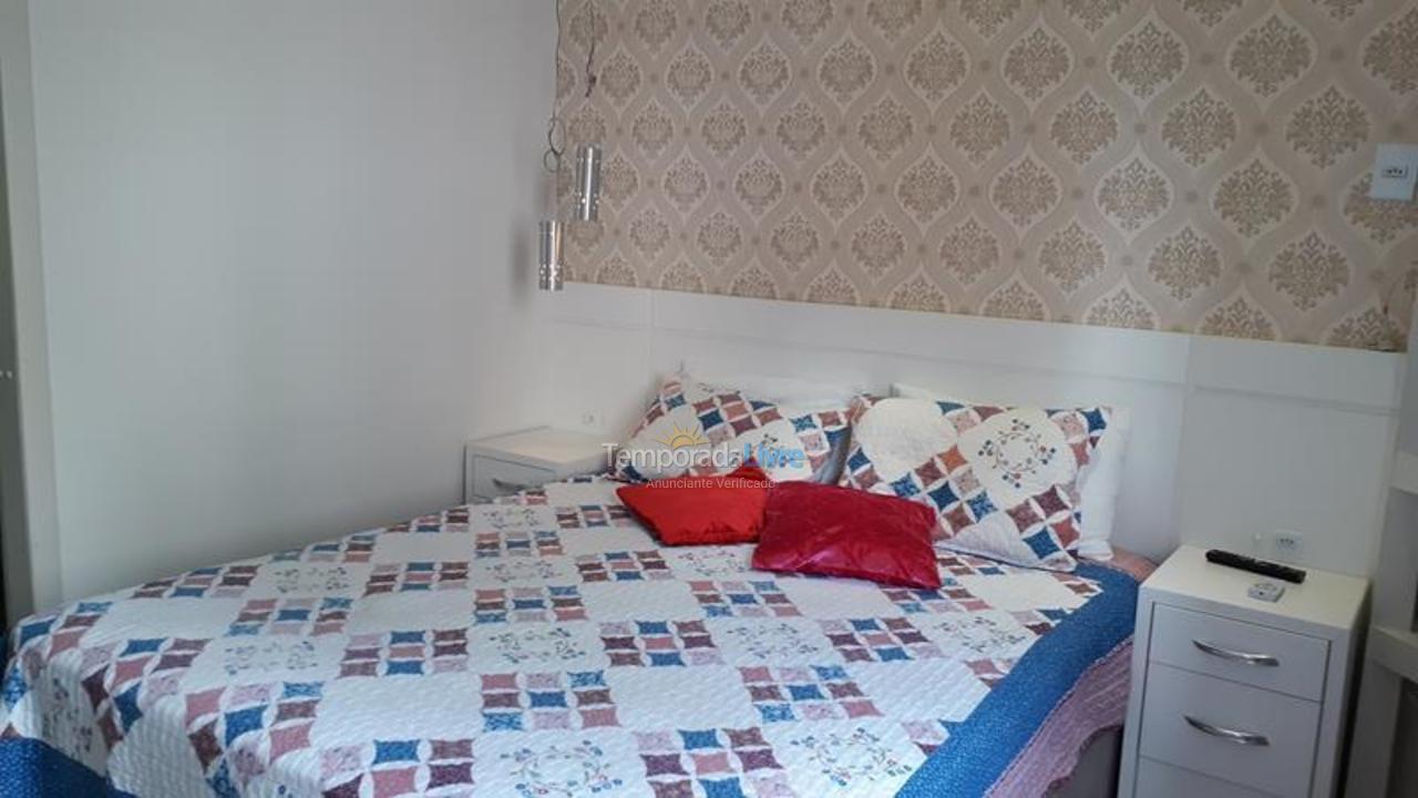 Apartamento para alquiler de vacaciones em Itapema (Meia Praia)