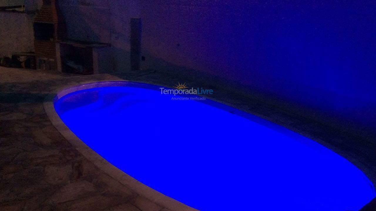 Casa para alquiler de vacaciones em Ubatuba (Praia Grande)