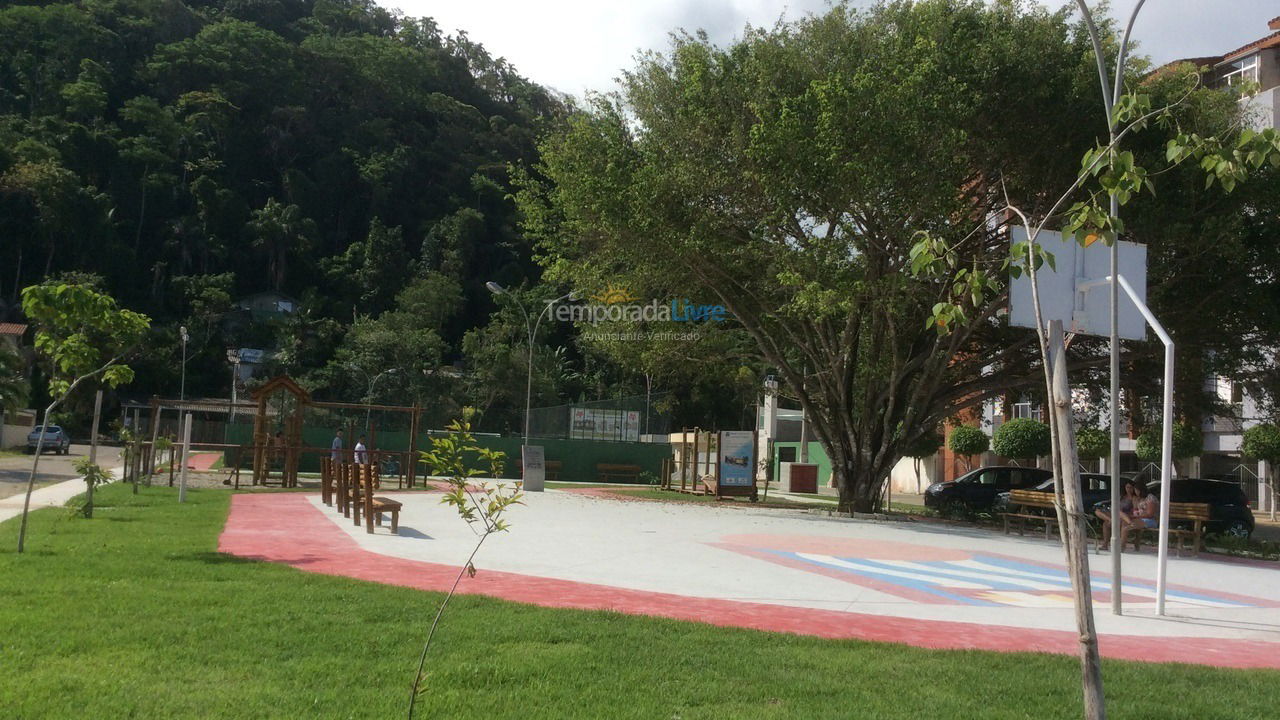 Casa para aluguel de temporada em Ubatuba (Praia Grande)