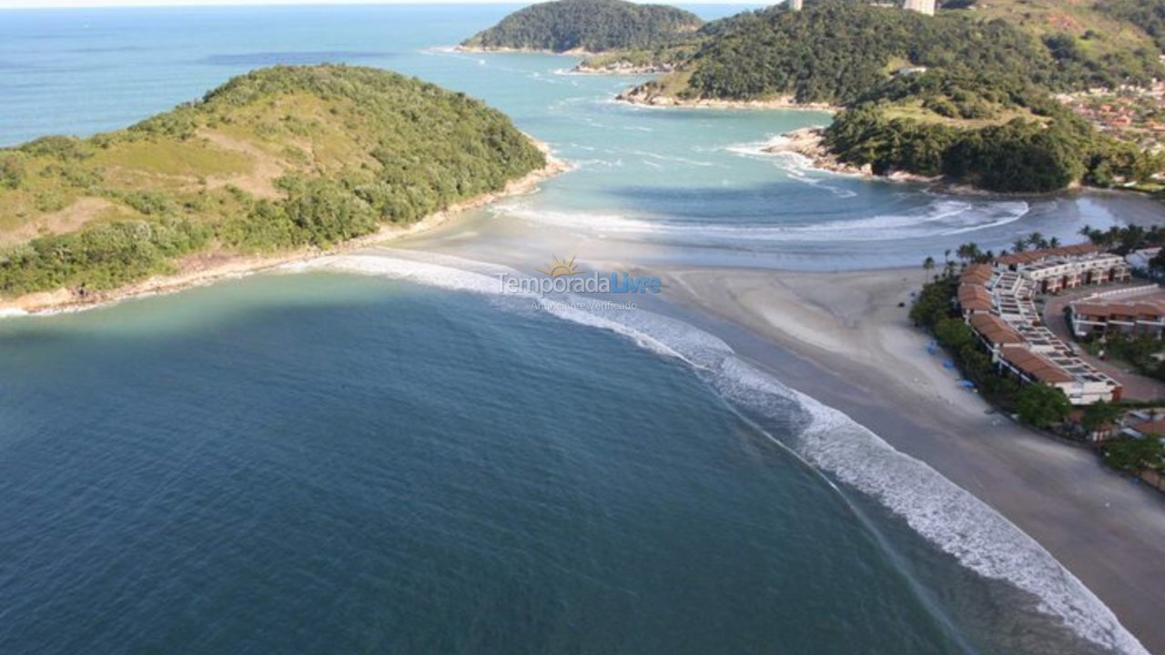 Casa para aluguel de temporada em Guarujá (Praia do Pernambuco)