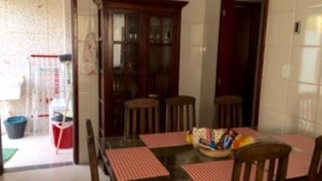Duplex house with pool foot in the sand in closed condominium for 10 people