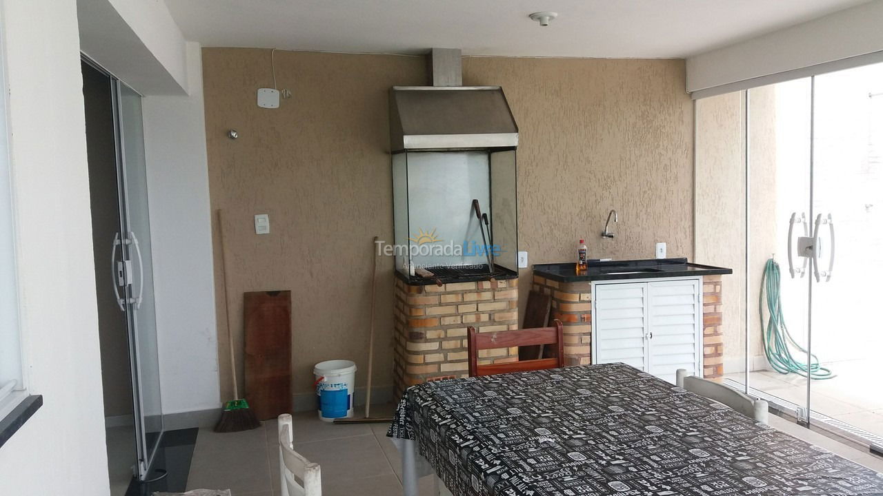 Apartamento para aluguel de temporada em Arraial do Cabo (Prainha)