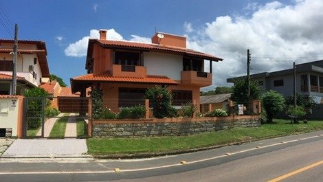 House for rent in Garopaba - Ferraz