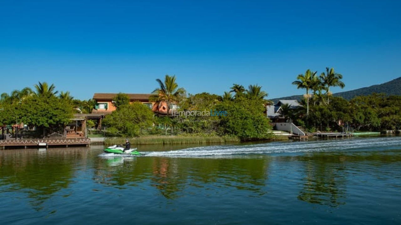 Casa para aluguel de temporada em Florianópolis (Barra da Lagoa)