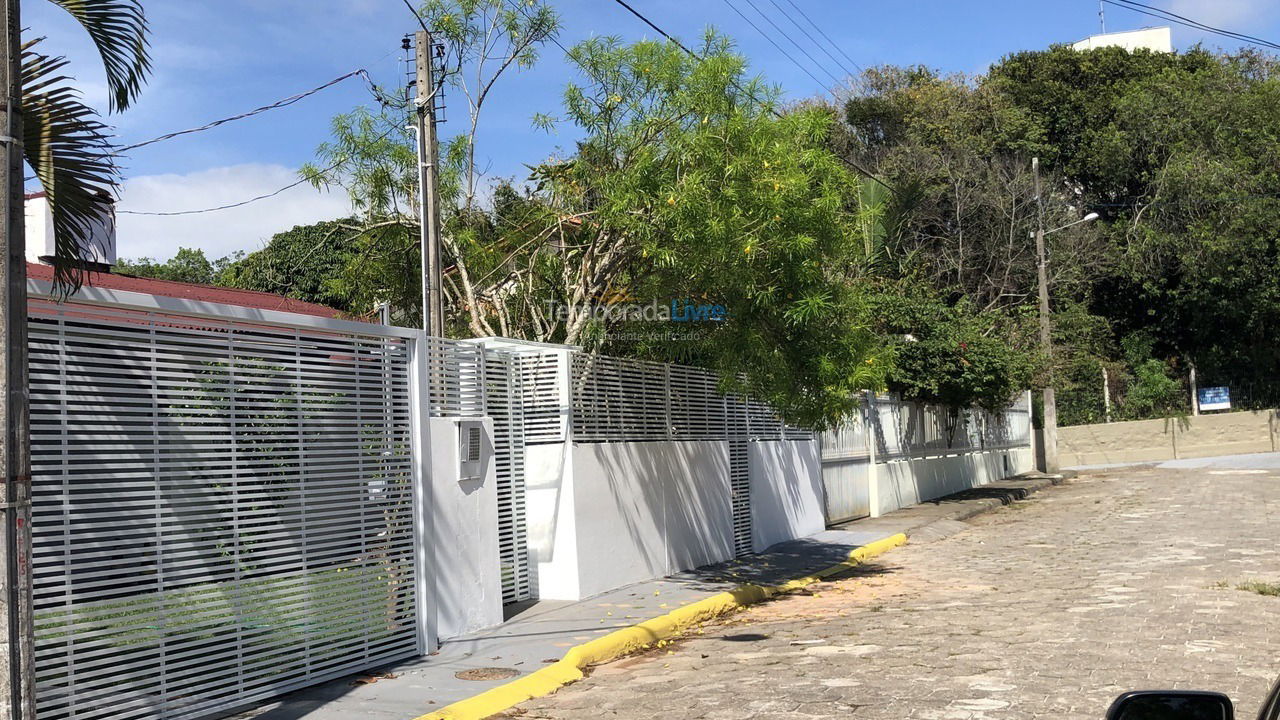 Casa para alquiler de vacaciones em Florianopolis (Praia dos Ingleses)