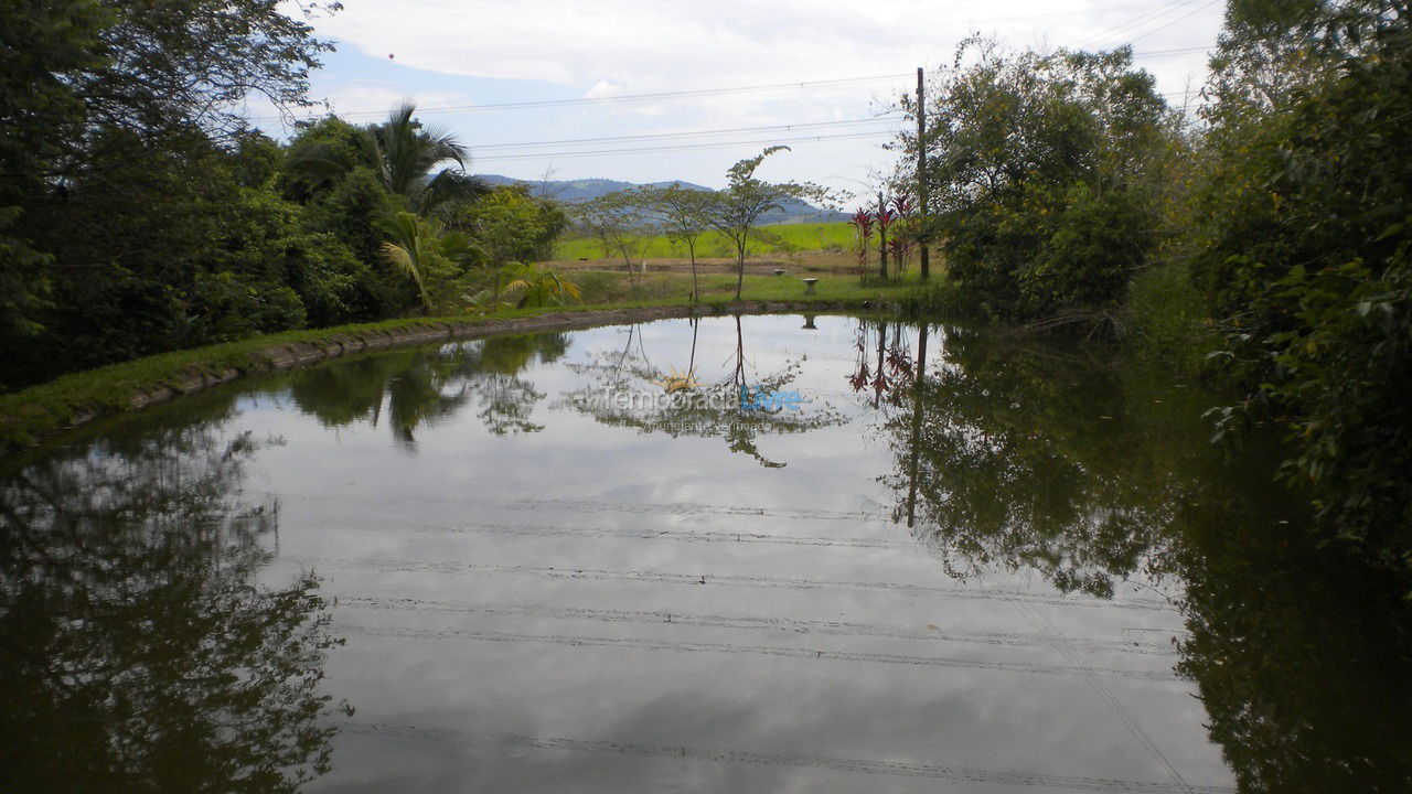 Granja para alquiler de vacaciones em Corumbataí (Joemilso)