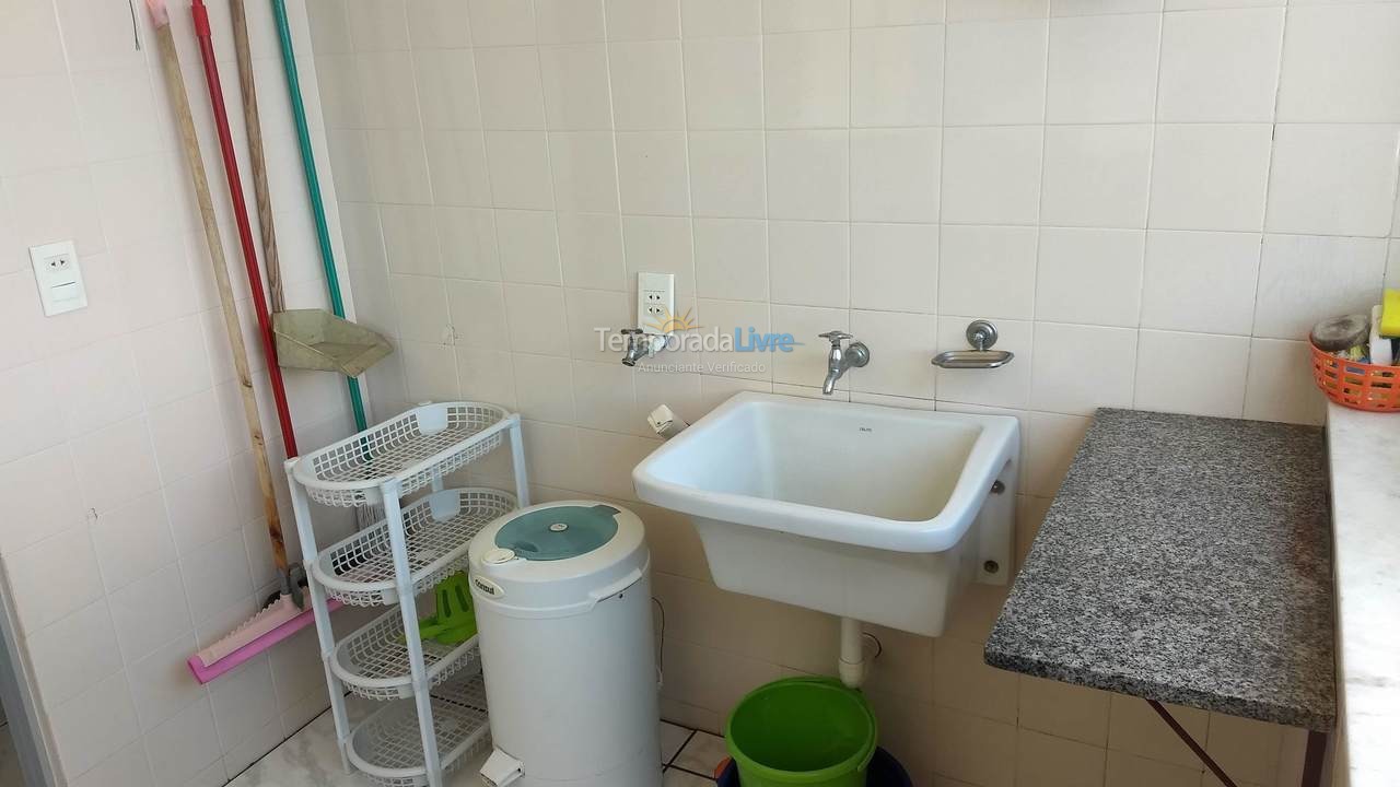 Apartamento para aluguel de temporada em São Francisco do Sul (Enseada)