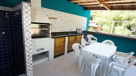 Super luxury home 4 suites and pool in the best location of Arraial