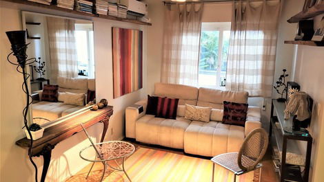 Spacious Modern and Comfortable Apartment near Hospital de Clínicas