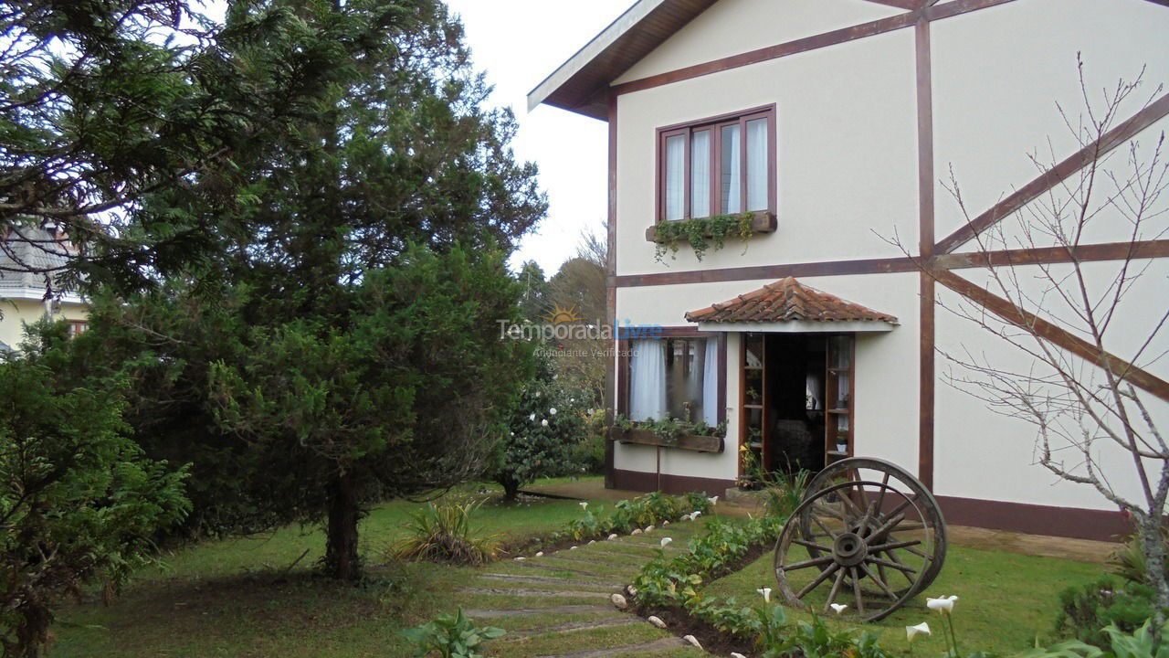 Casa para alquiler de vacaciones em Campos do Jordão (Capivari)