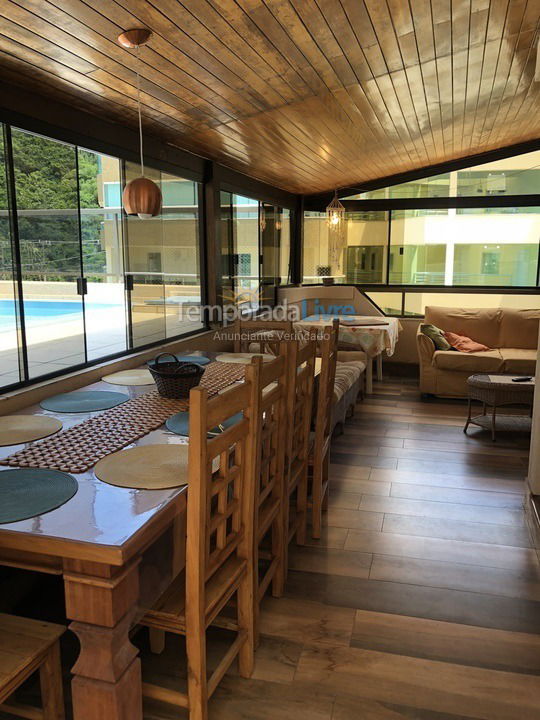 Apartment for vacation rental in Bombinhas (Praia de Bombinhas)
