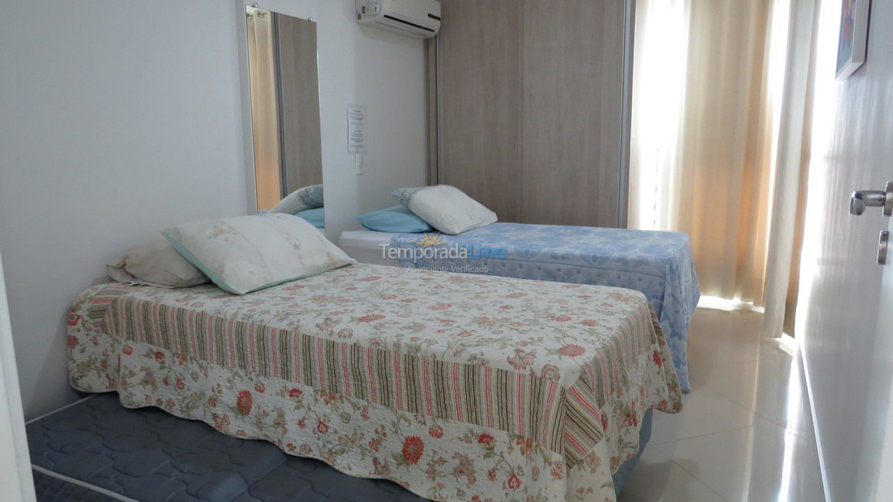 Apartment for vacation rental in Bombinhas (Praia de Bombas)