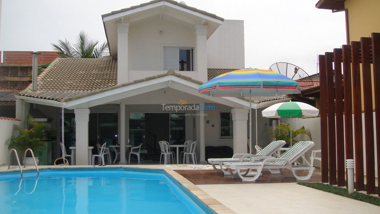 House for vacation rental in Bertioga (Praia de Guaratuba)