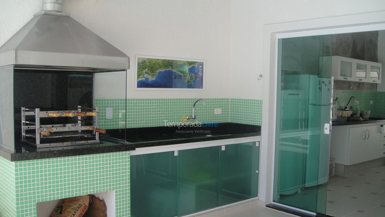 House for vacation rental in Bertioga (Praia de Guaratuba)