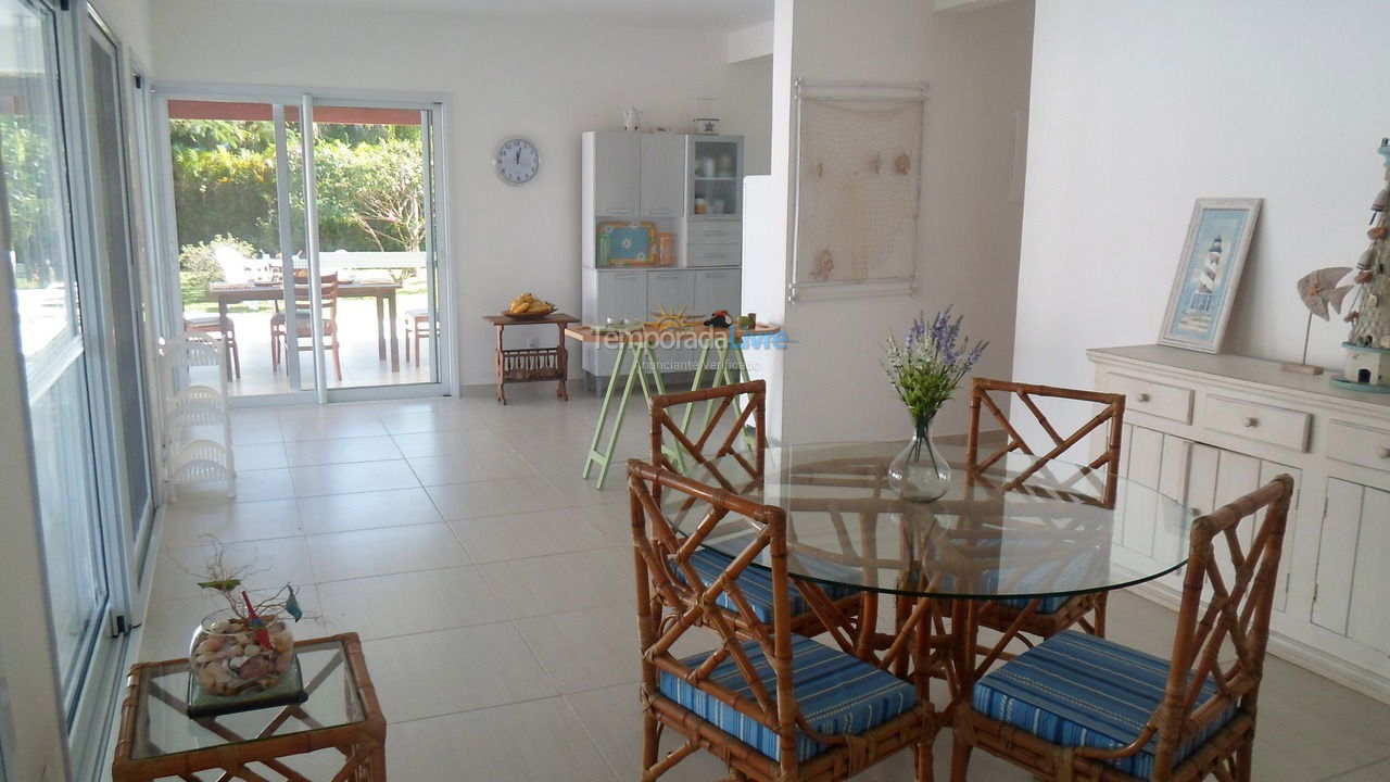 House for vacation rental in Bertioga (Praia de Guaratuba)