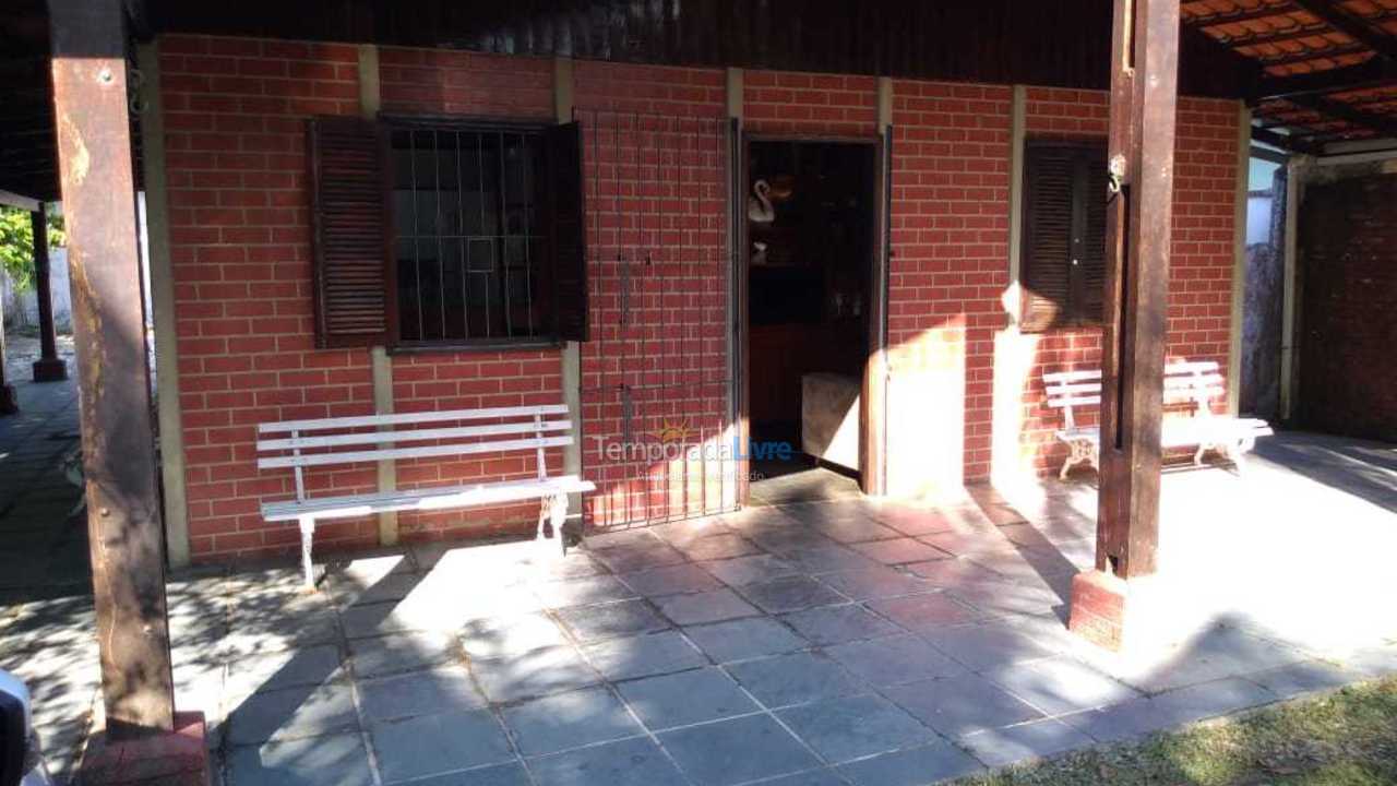 Casa para alquiler de vacaciones em Bertioga (Riviera de São Lourenço)