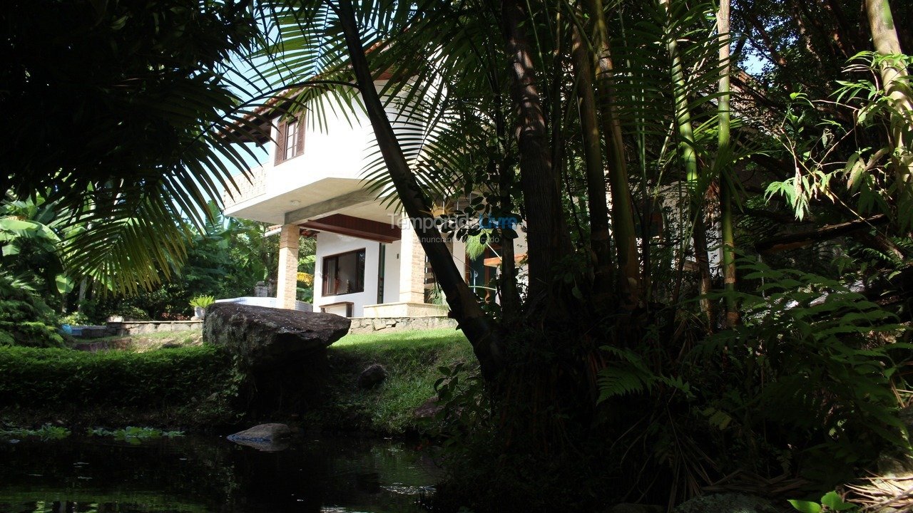 Casa para aluguel de temporada em Ilhabela (Bexiga)