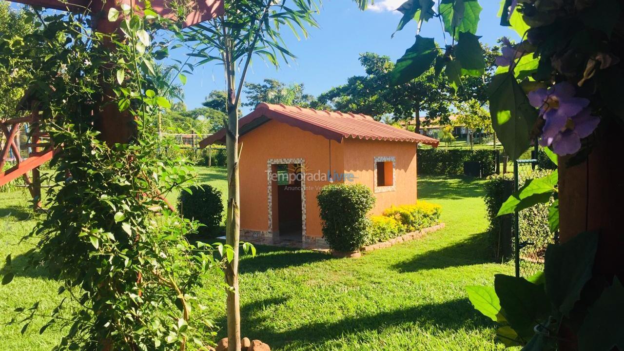 Granja para alquiler de vacaciones em Itu (Condominio Santa Filomena)