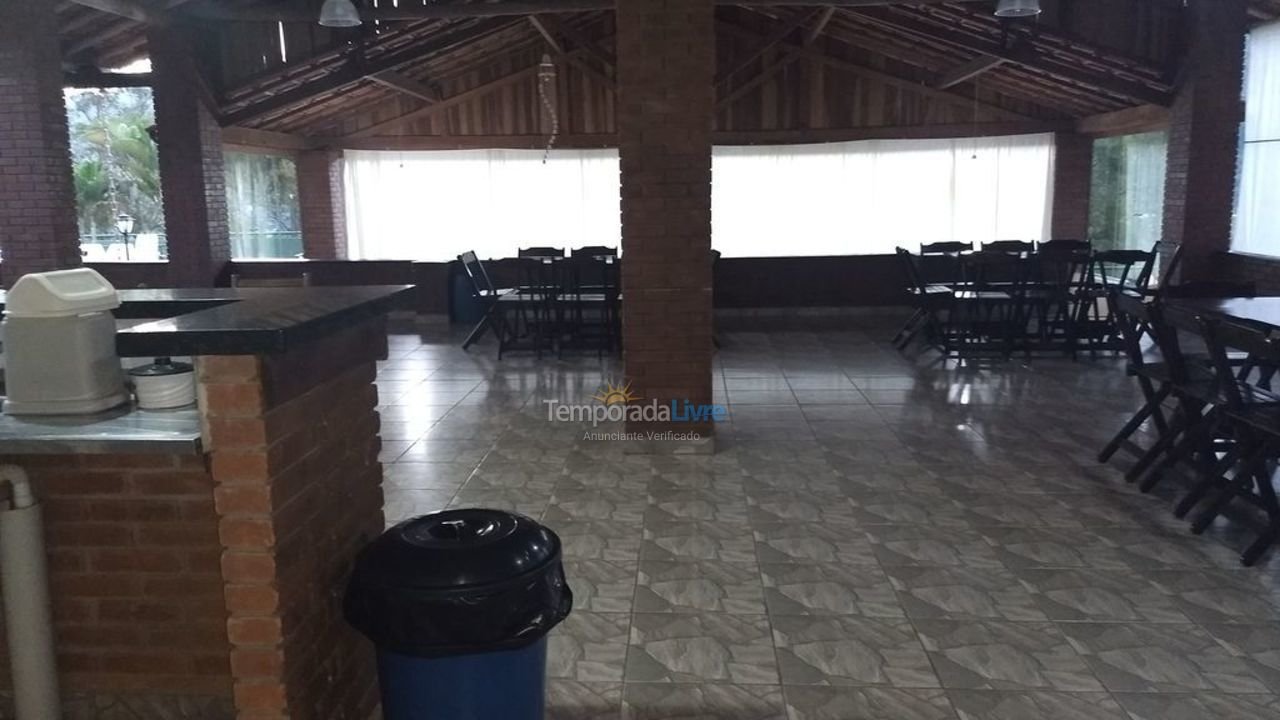 Chácara / sítio para aluguel de temporada em Nazaré Paulista (Ribeirao Acima)