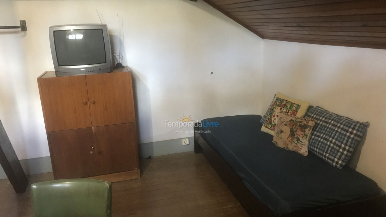 Casa para alquiler de vacaciones em Campos do Jordão (Capivari)