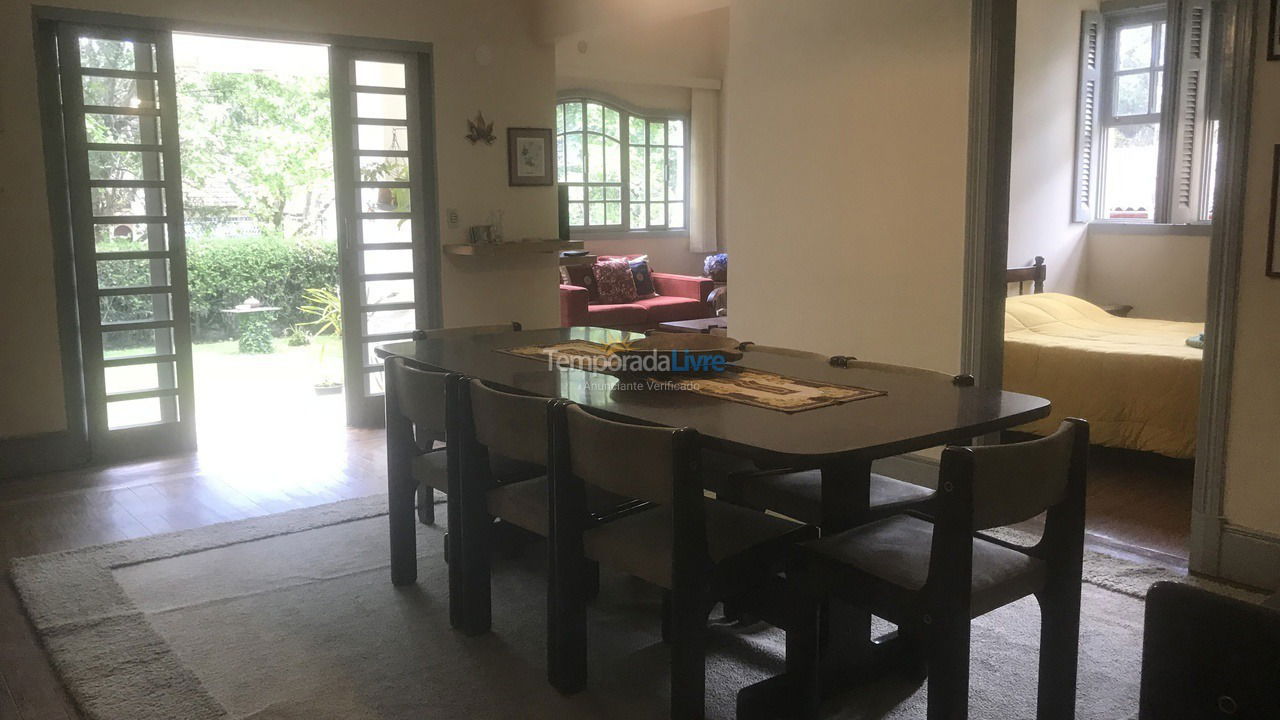 House for vacation rental in Campos do Jordão (Capivari)