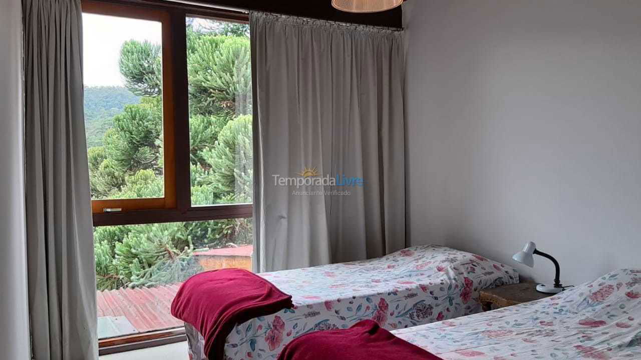 House for vacation rental in Campos do Jordão (Loteamento Véu da Noiva)