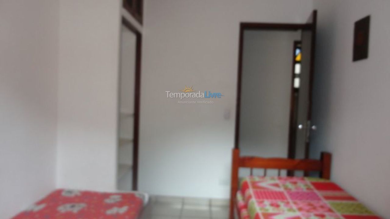 Casa para alquiler de vacaciones em Ubatuba (Praia do Lázaro)