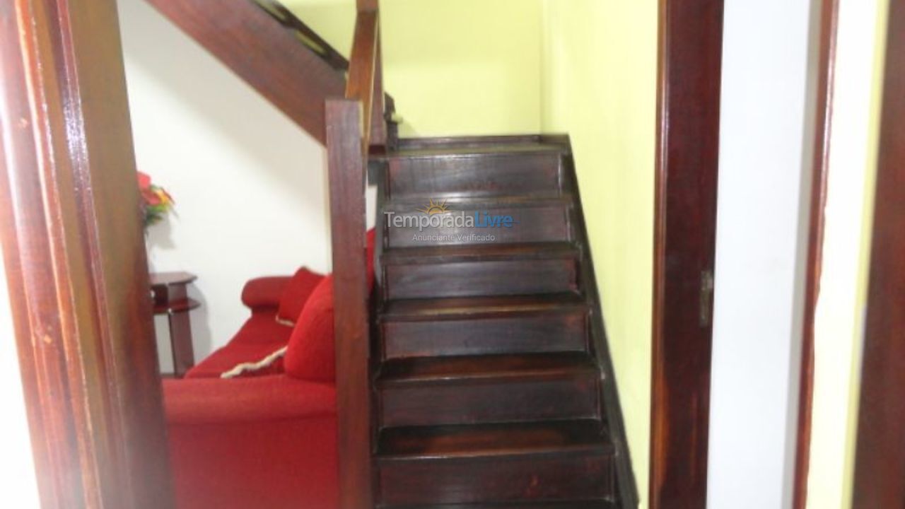 Casa para alquiler de vacaciones em Ubatuba (Praia do Lázaro)