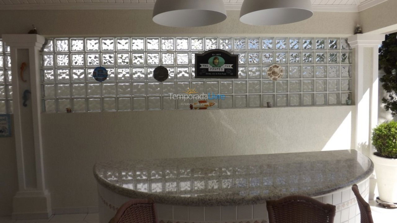 House for vacation rental in Guarujá (Jardim Acapulco)