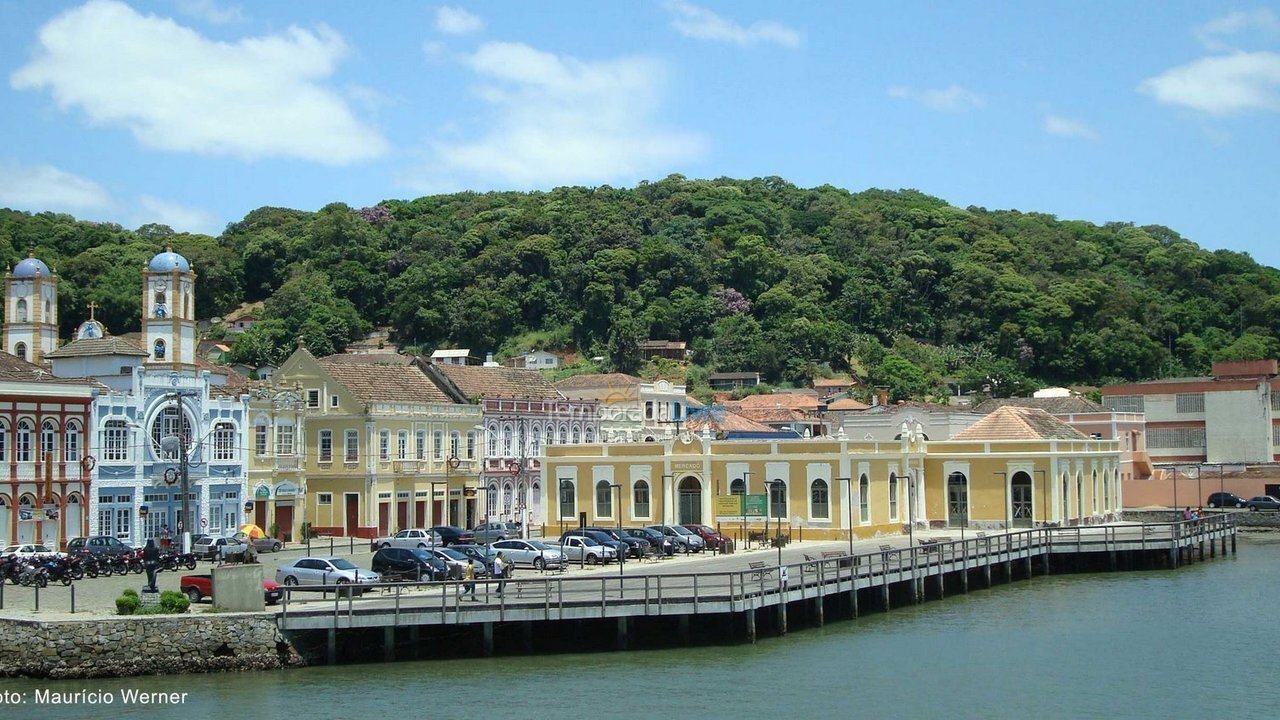 House for vacation rental in São Francisco do Sul (Itaguaçu)