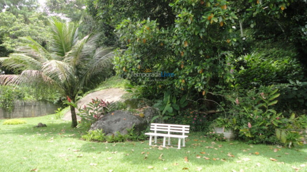 Casa para alquiler de vacaciones em Ubatuba (Praia das Toninhas)